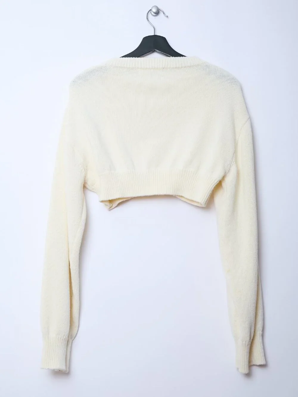 The Frankie Shop 100% Cotton Cropped V-Neck Ivory Sweater cottagecore coastal